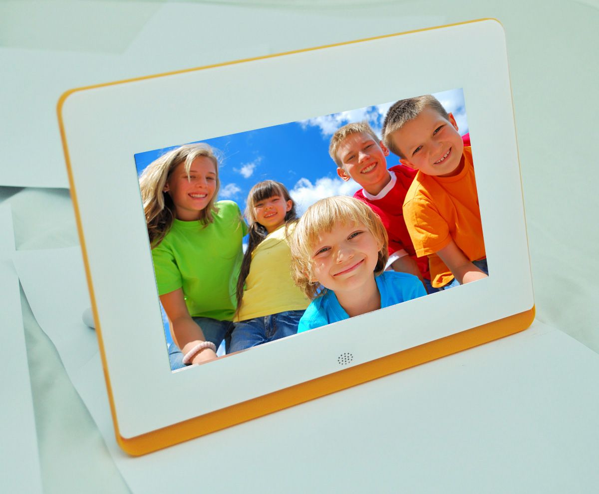 LED 7 Inch Full Function Digital Photo Frame OEM