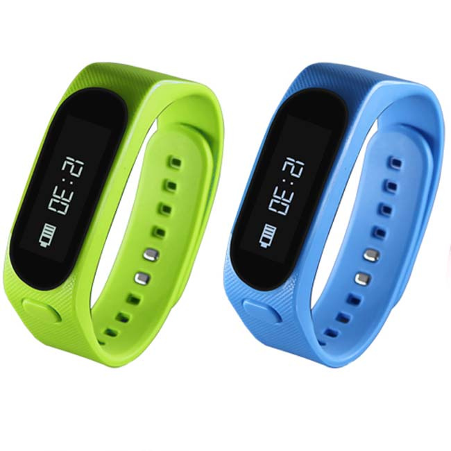 2016 New OLED Bluetooth Smartwatch (4001)