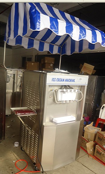 World Class Ice Cream Maker (CE, UL) (TK968-01) +86-15800092538