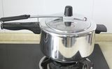 Low Pressure Cooker