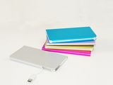 Light Slim 2000mAh Polymer Power Bank with Wire