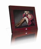 7 Inch High Resolution Wooden Digital Picture Frame OEM