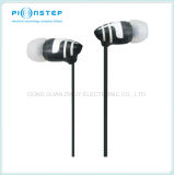 The Stereo Mobile Earphone with Good Style