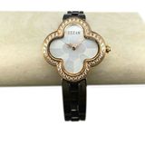 Very Nice Yong Lady Waterproof Wrist Watch Lw-19A