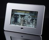 Digital Photo Frame 7 Inch TFT High Definition Color a Class Digital LCD Screen (MA-007D)