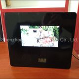 Digital Picture Frame with Calendar Temperature Display